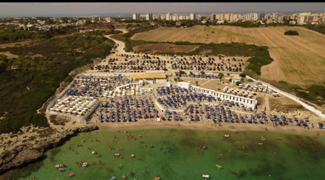 L'Alba Sullo Jonio Panzió Taranto Kültér fotó
